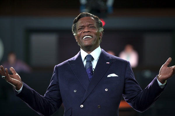 Samuel L. Jackson em Robocop Samuel L. Jackson em Robocop