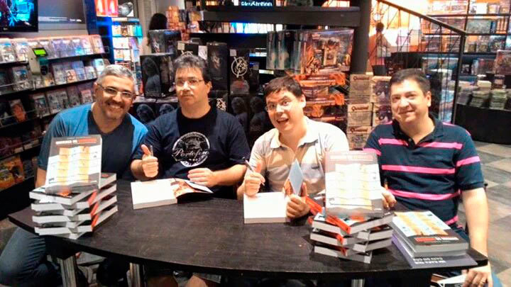 Lançamento de Universo HQ Entrevista Lançamento de Universo HQ Entrevista